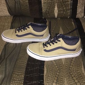 Vans shoes like new